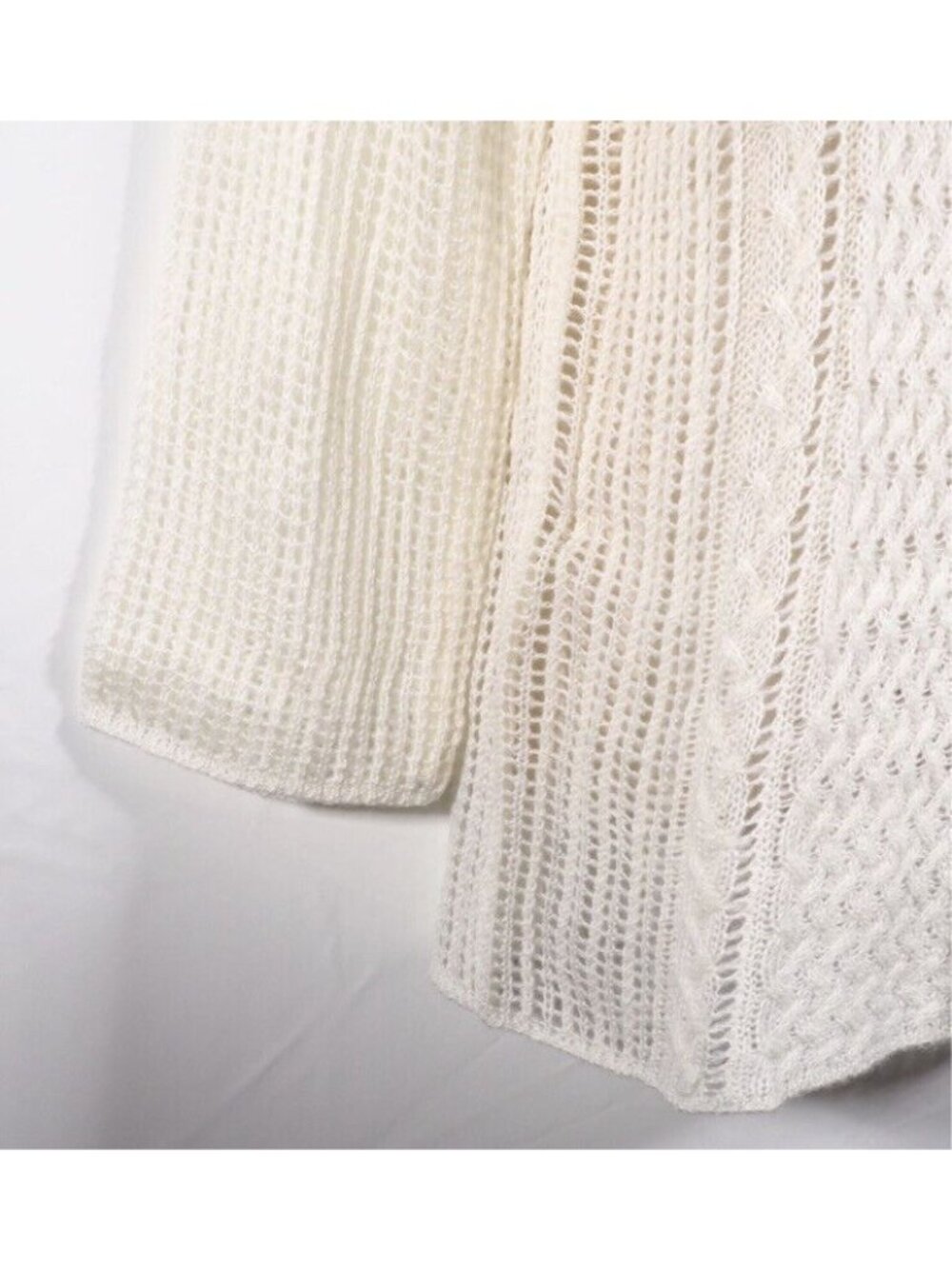 Keren Hart Womens Sweater SIze M Crocheted Ivory Crew Neck Bell Long Sleeve - Picture 3 of 10